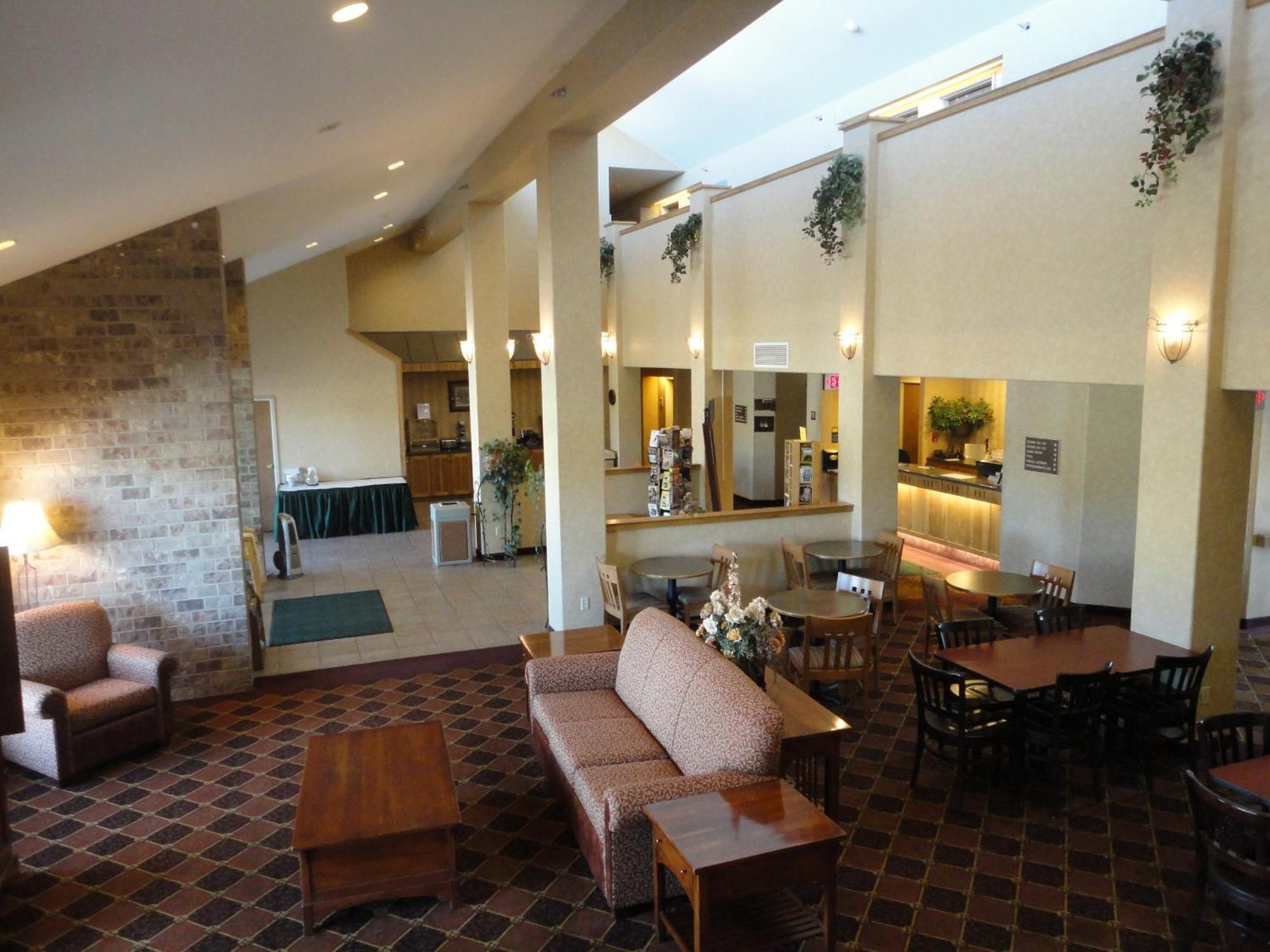 Days Inn By Wyndham Rapid City Exterior photo